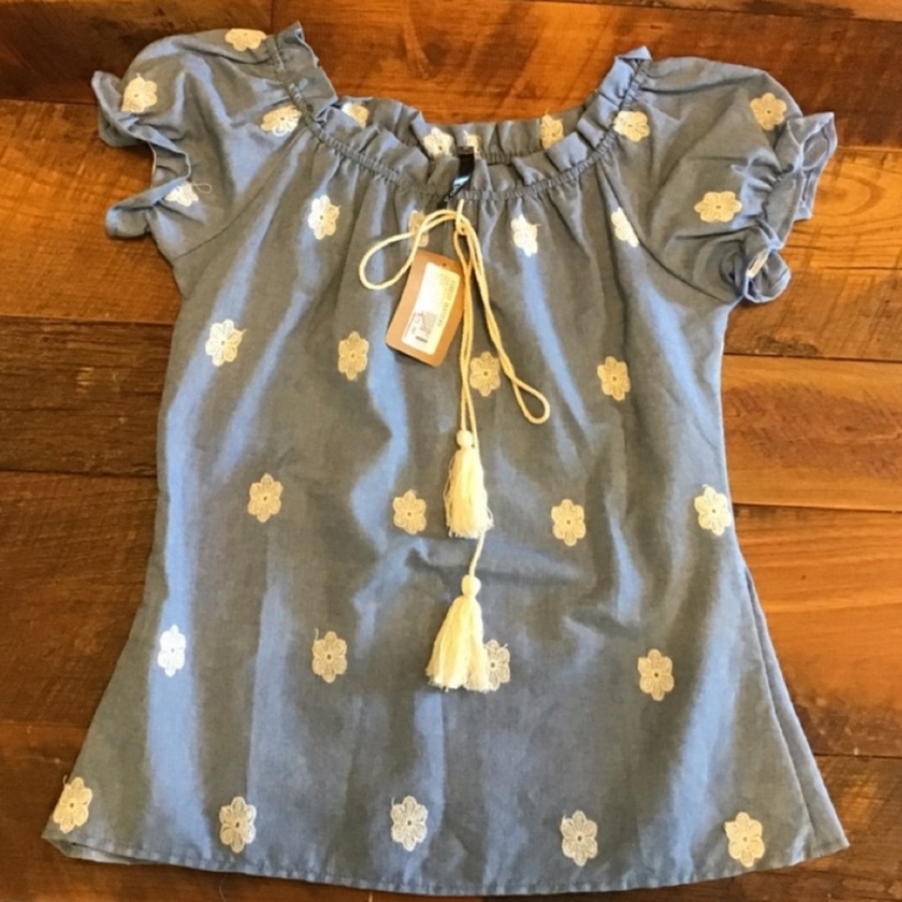 NWT, Yoyo 5, Top
